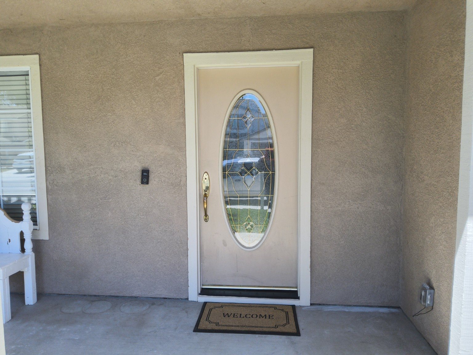 Stucco entry restoration completed by Shalom Construction